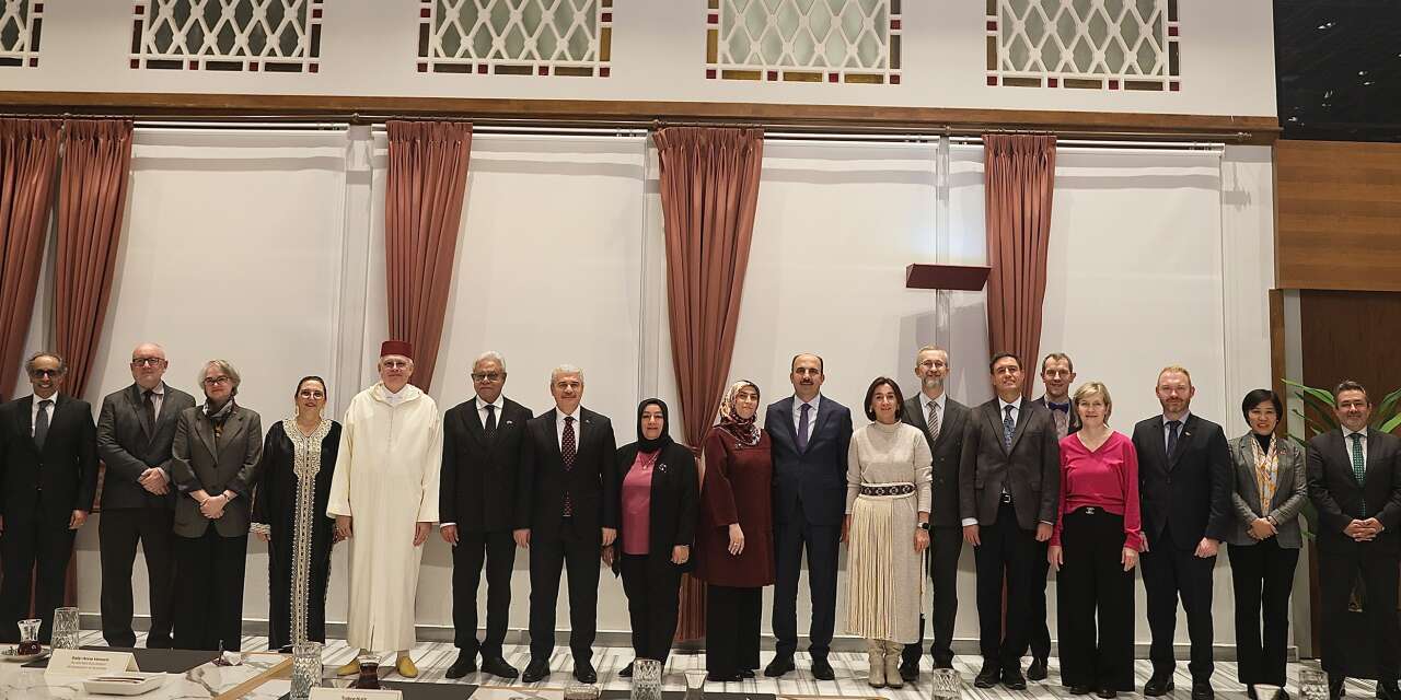 8 ülke Şeb-i Arus için Konya’da buluştu