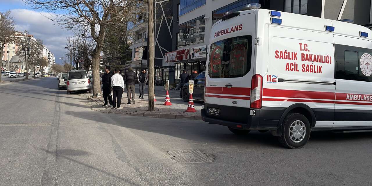 Konya’da kiracı, dükkan sahibini bıçakladı