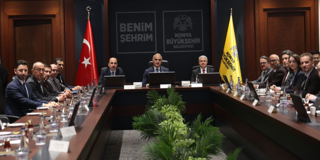 Konya’nın turizm yol haritası Bakan Ersoy ile masaya yatırıldı