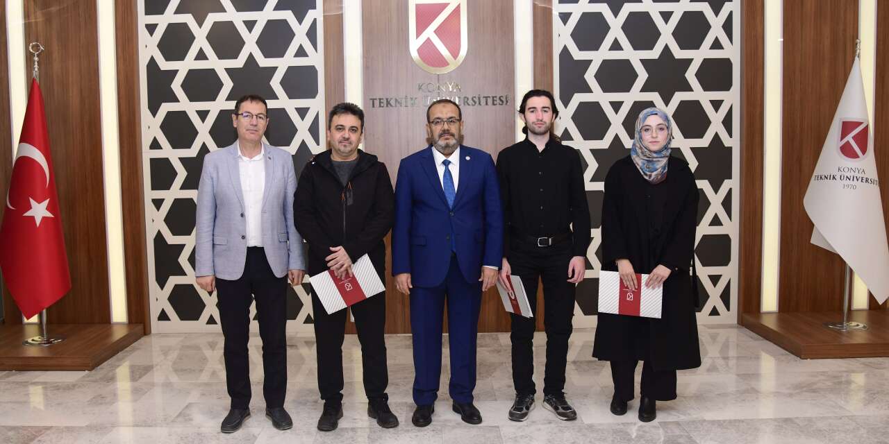 Konya’daki üniversiteli gençlerden büyük başarı