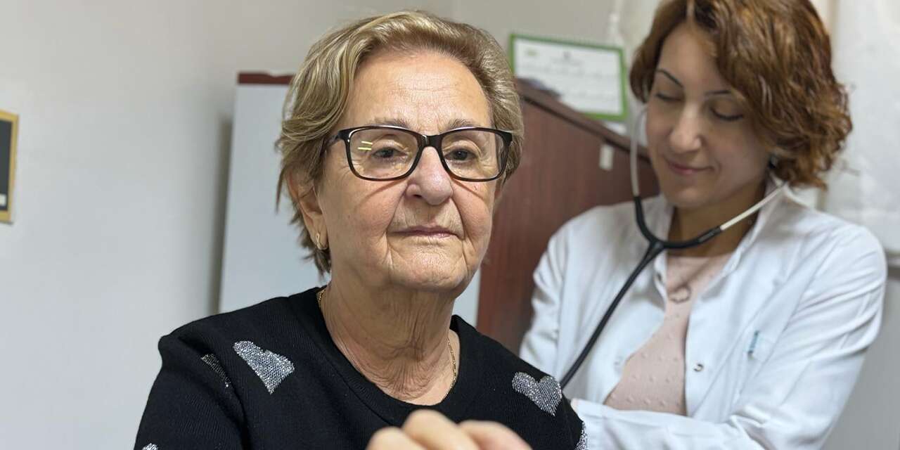 4 yıl önce yuttuğu hap, akciğerinden çıktı