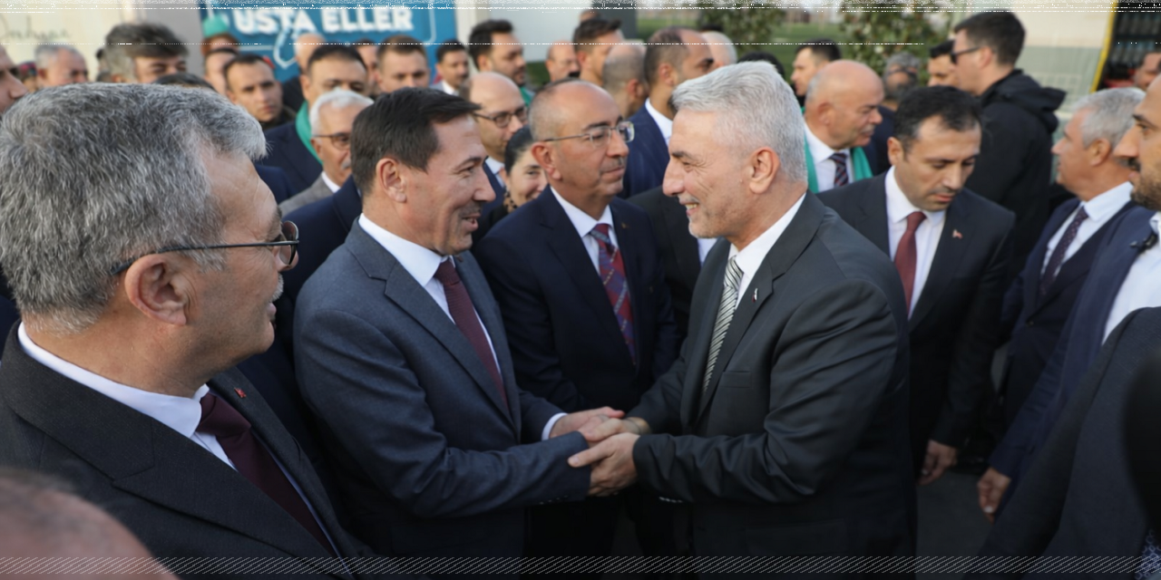 Karatay, İstanbul’da Konya rüzgarı estiriyor