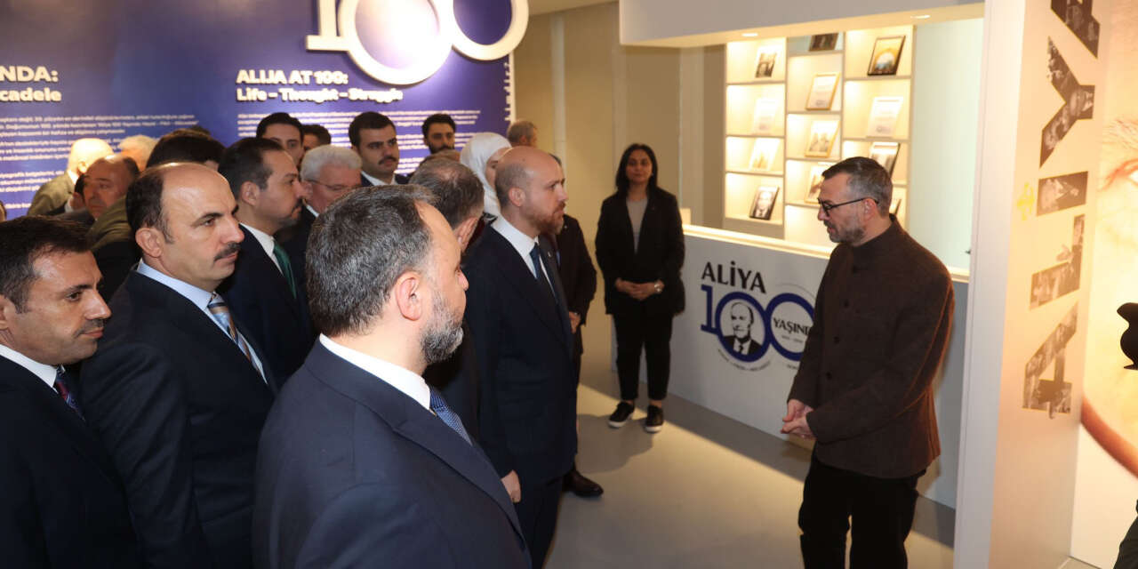 Aliya’nın 100. yılına anlamlı vefa! Açılışa Bilal Erdoğan da katıldı