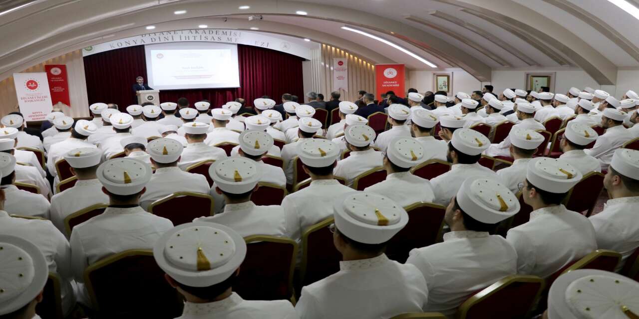Konya’da din hizmetlerine yeni isimler kazandırıldı