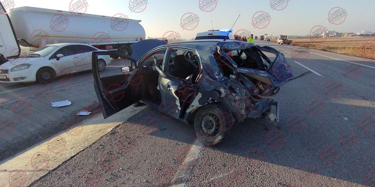 Konya’da TIR’ların karıştığı feci kaza! 1’i ağır 3 yaralı var