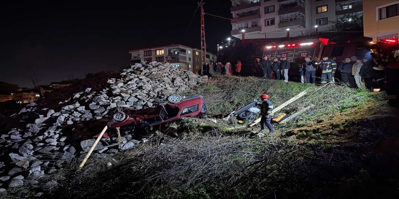 Otomobil şarampole devrildi, Mehmet Selim Bayram öldü