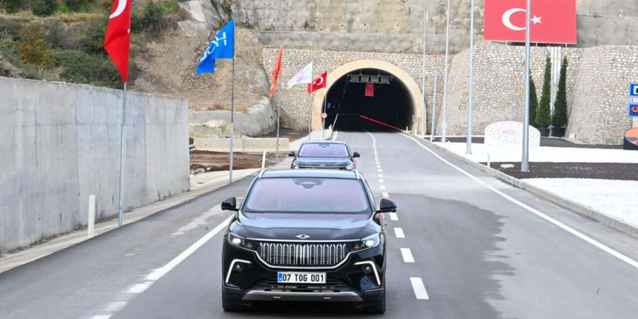 Dev ulaşım yatırımları Konya’yı Akdeniz’e bağladı