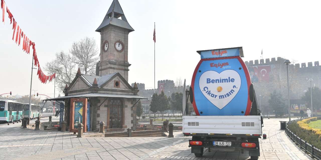 Belediyeden ‘Benimle çıkar mısın?’ teklifi! İlk 10 kişiye hediye var