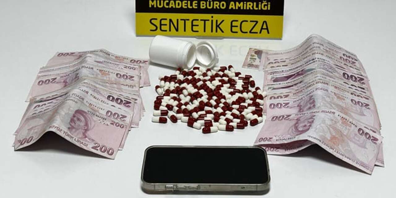 Konya’da zehir tacirlerine operasyon! 134 uyuşturucu hap ele geçirildi