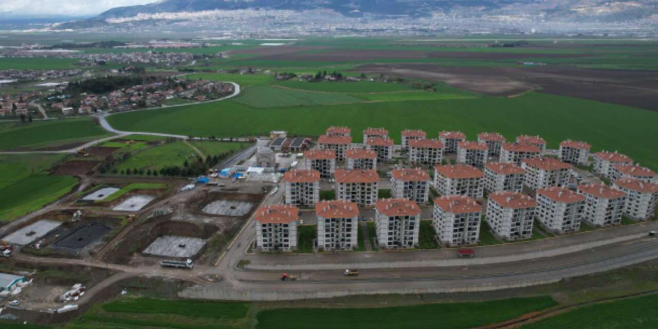 Deprem bölgesinin en küçük hak sahibi! 1 yaşına gelmeden konut sahibi oldu