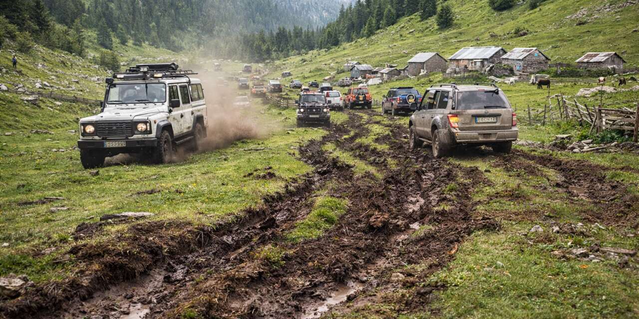 Kontrolsüz off-road Konya yaylalarını vuruyor