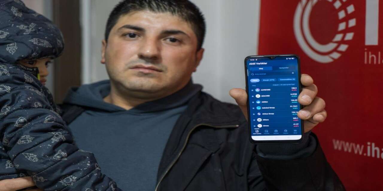 Yapay zekâ dolandırıcılarına 98 bin TL kaptırdı