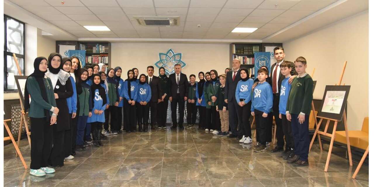 Konya’daki genç yetenekler tuvallerini Filistin için renklendirdi