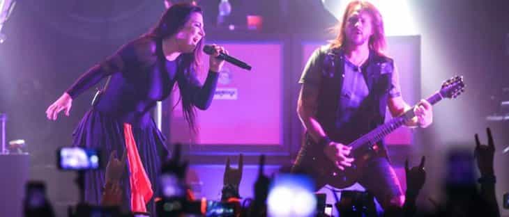 Evanescence İstanbul'da hayranlarıyla buluştu