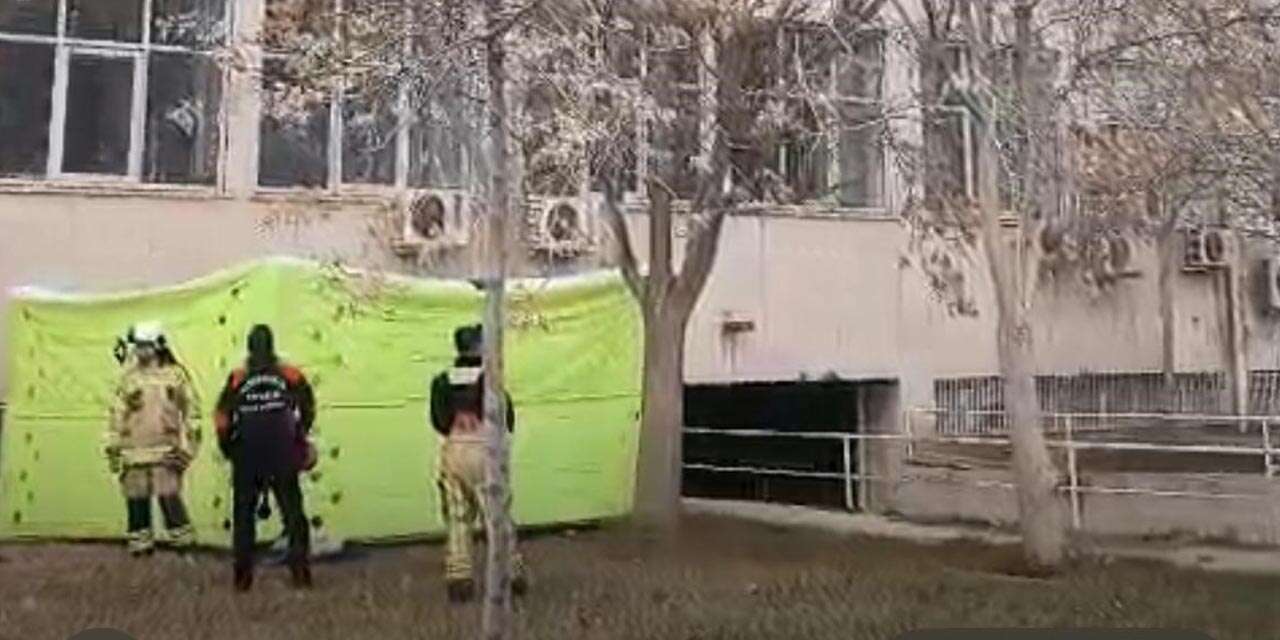 Ziraat Fakültesi’nde korku dolu anlar! Üniversite yönetimine sinirlenip çatıya çıktı