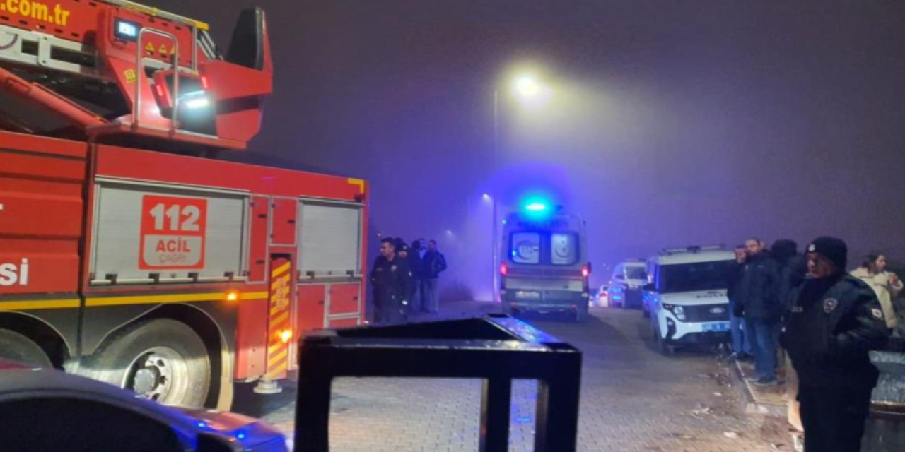 Rezidansta patlama sonrası yangın çıktı