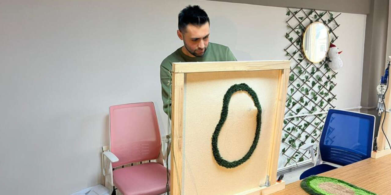 Konya’da öğrendi, Eskişehir’de hayallerle para kazanıyor