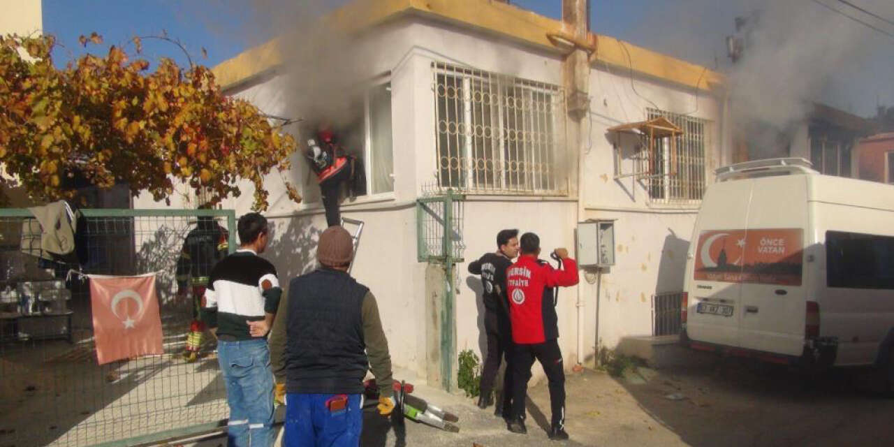 Yangın faciası! Anne markete gitti, sobadan çıkan alevler 2 kardeşi öldürdü