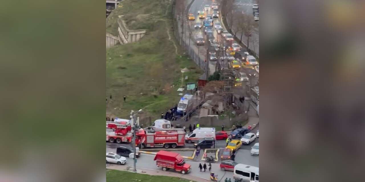 Otobüs şarampole yuvarlandı! Ölü ve yaralılar var