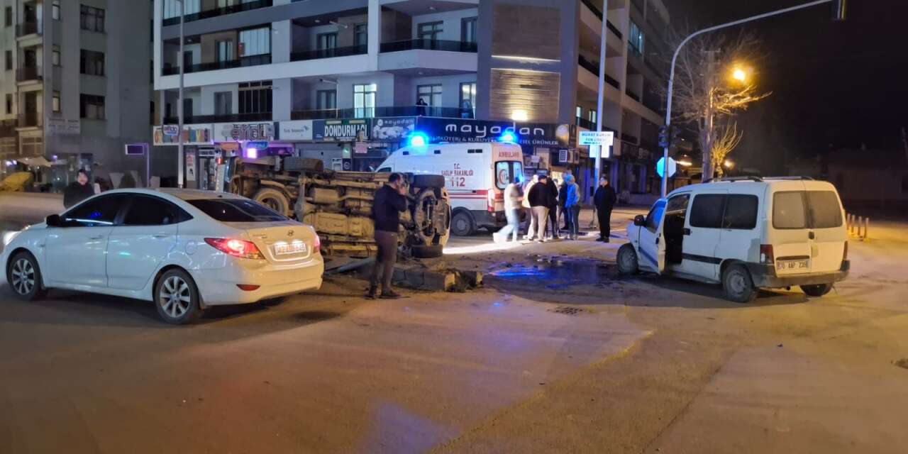 Konya’da korkunç kaza! 2 kişi hastaneye kaldırıldı