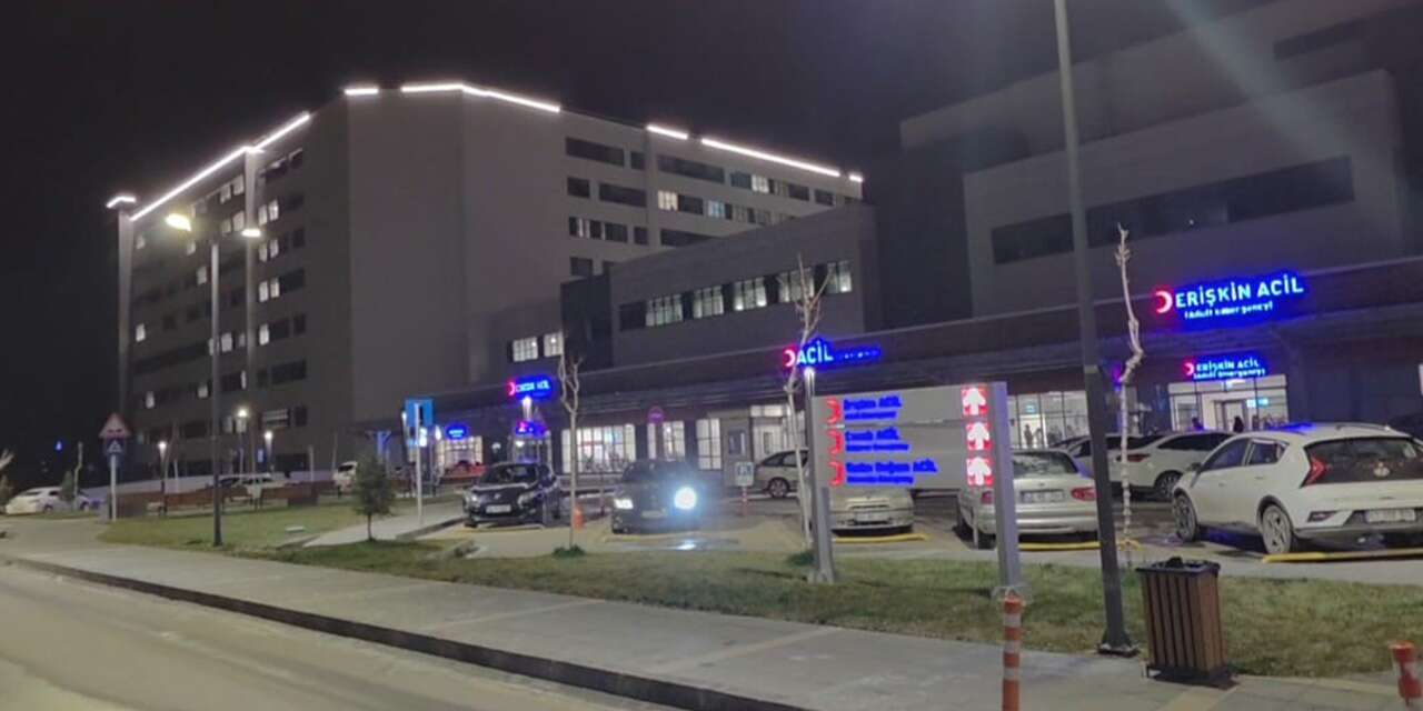 Genç kadın arkadaş kurbanı oldu! Bıçak darbelerine dayanamadı