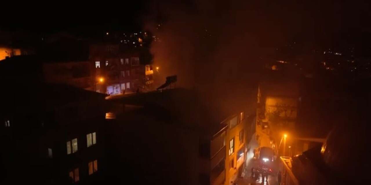 Yangın çıkan apartmanda can pazarı! 1 kişi hastanelik oldu