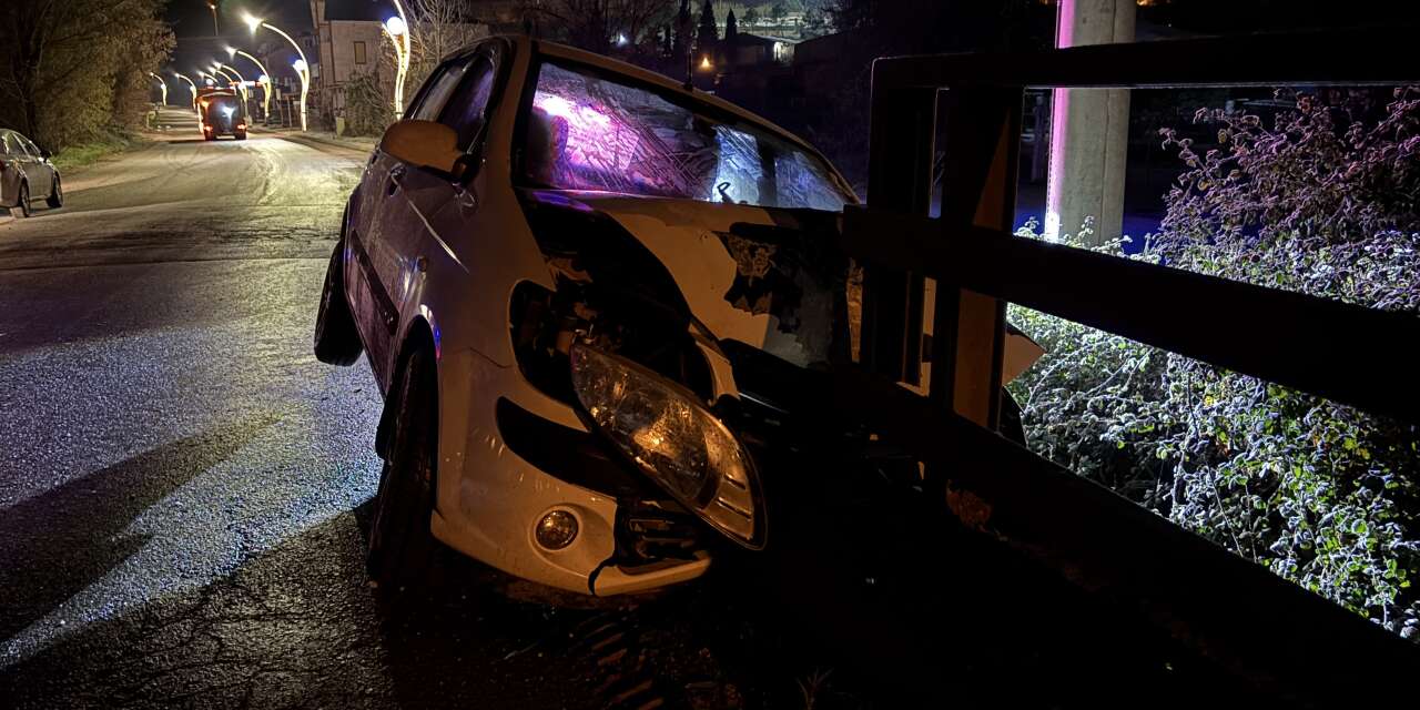 Hurdaya dönen aracın sürücüsü bulunamadı
