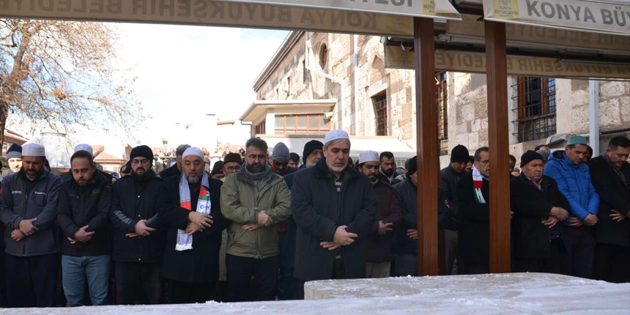 Konya'da Kassam Tugayları şehitleri için gıyabi cenaze namazı