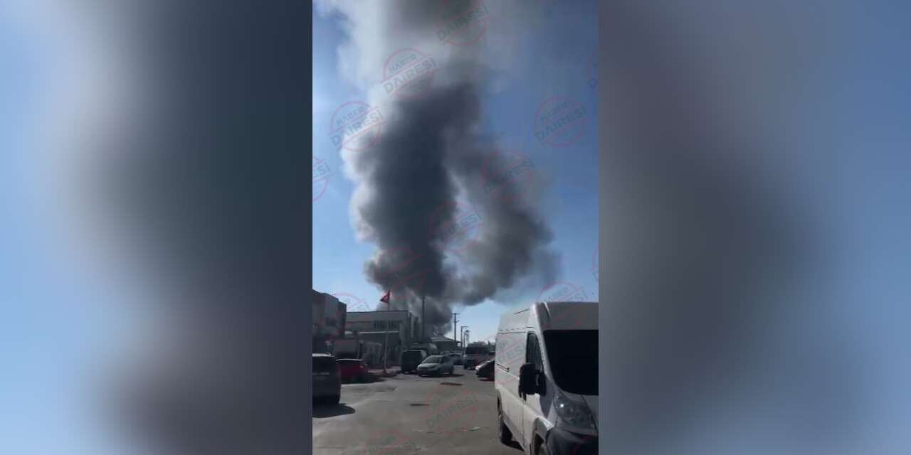 Konya MARSAN’da boya fabrikası alev aldı