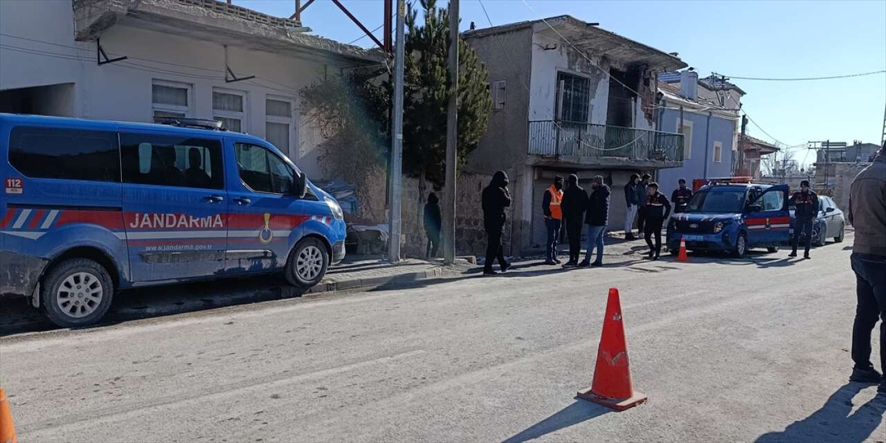 Alacak kavgası cinayetle bitti! 1 ölü, 1 yaralı var