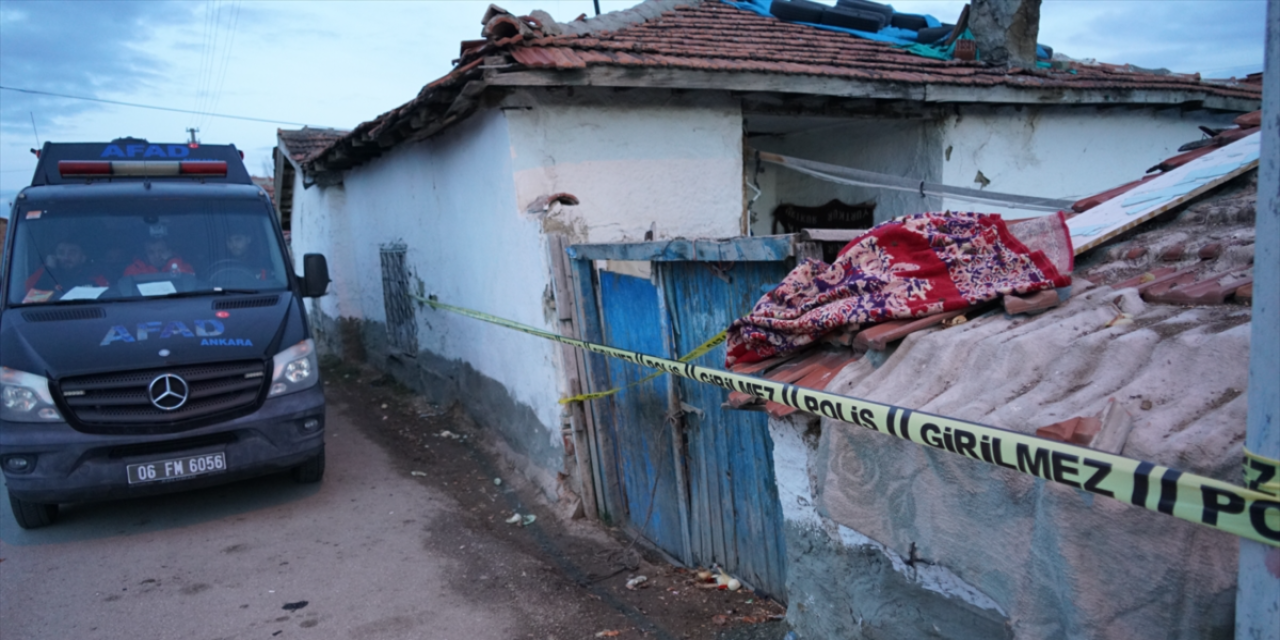 Böcek ilacı evde kim varsa zehirledi