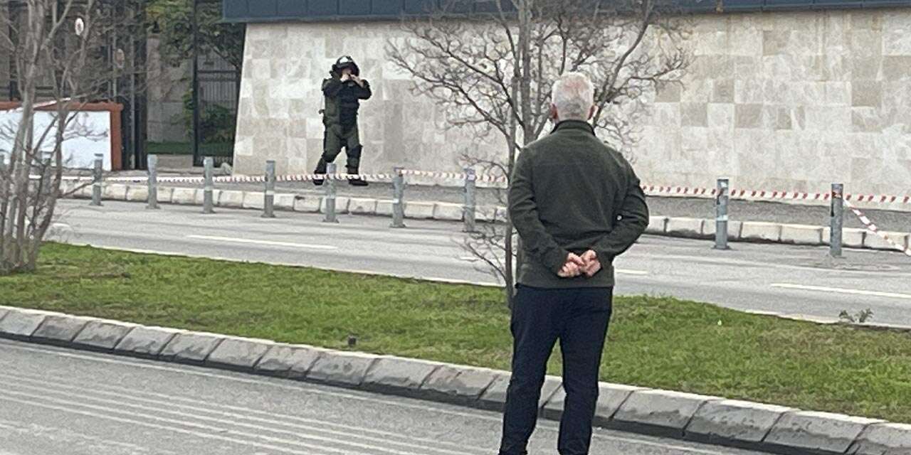 Hain saldırının yıldönümünden 1 gün sonra aynı adliyede şüpheli paket paniği