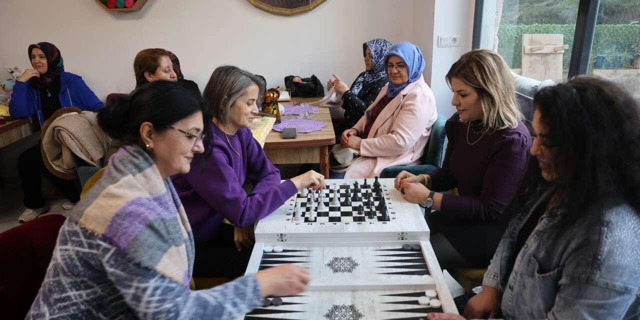 Kadın girişimciden dikkat çeken kafe! Erkeklerin girmesi yasak