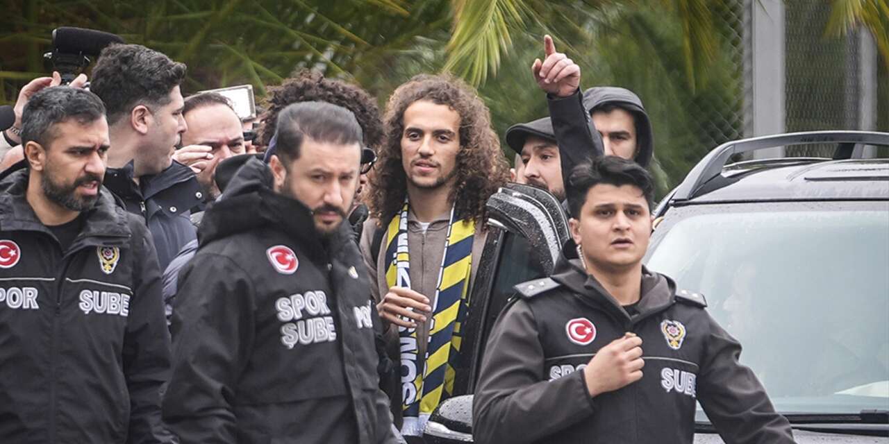 Fenerbahçe’nin transferde sona yaklaştığı futbolcu İstanbul’da