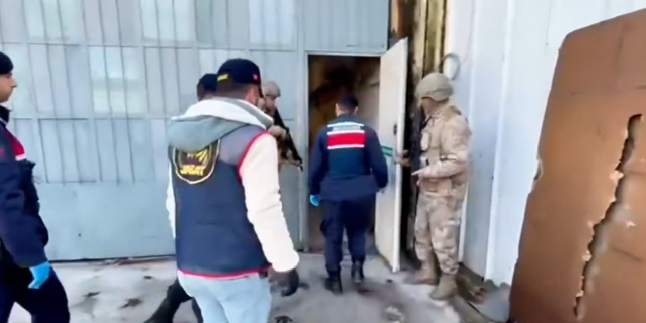 Bakan Yerlikaya açıkladı! 1 tonu aşkın uyuşturucu ele geçirildi