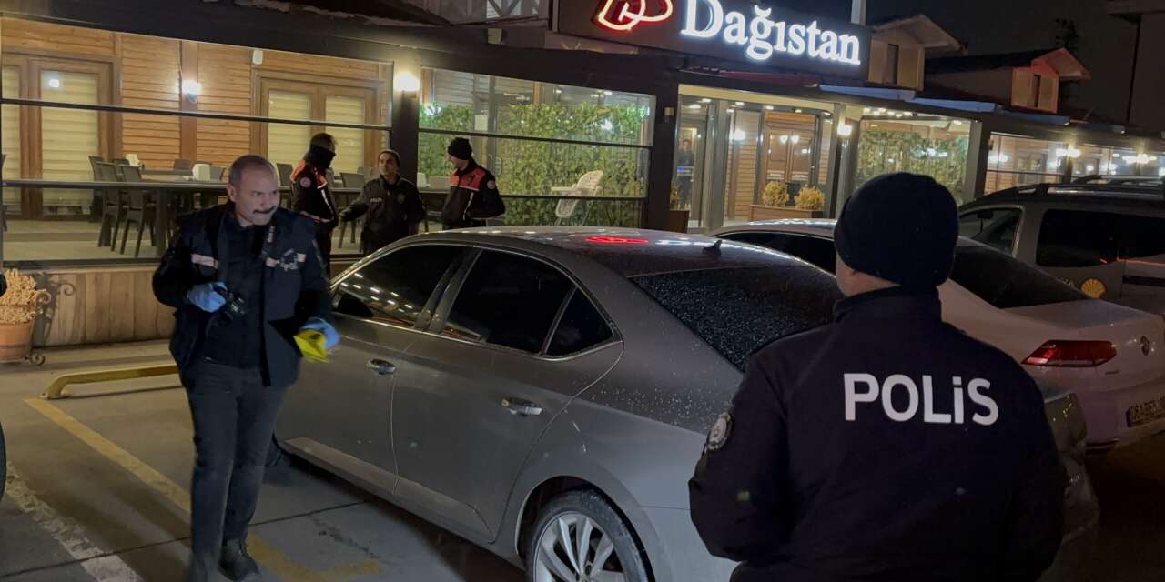 Konya yolundaki içkili restoranda silahlı kavga! Vurdu, kaçtı