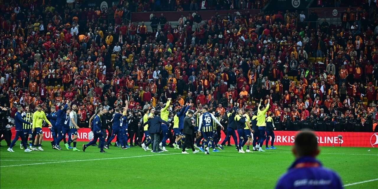 Galatasaray - Fenerbahçe derbisi davasında karar! Oosterwolde ve Mert Hakan’a hapis cezası