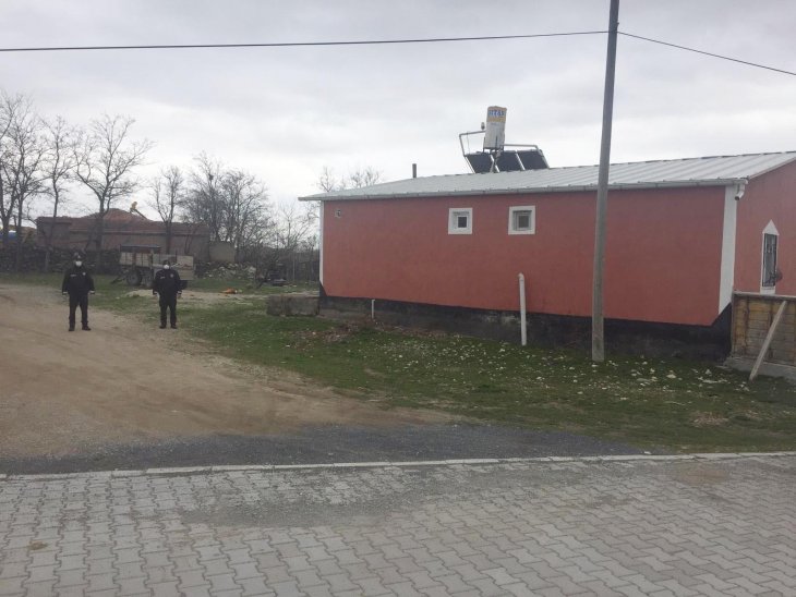 Konya'da test sonucu pozitif çıkan kadın ile kızının evi karantinaya alındı