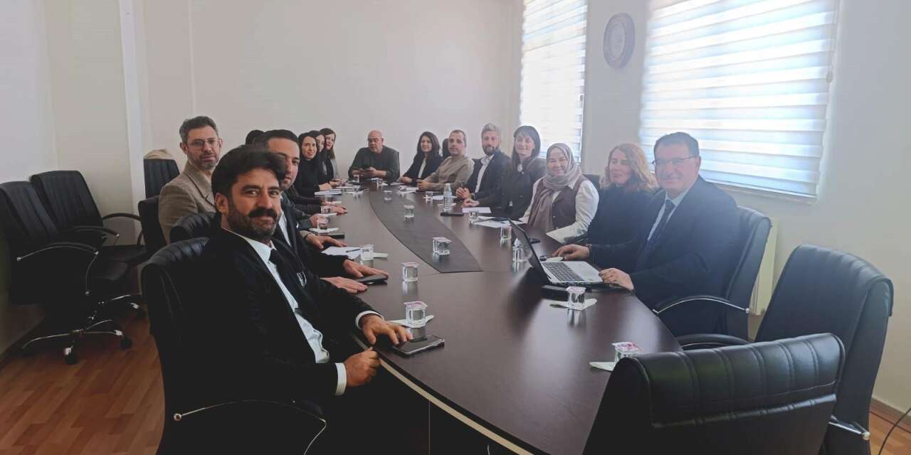 Rektör Yardımcısı Prof. Dr. Zeki Bayramoğlu Karapınar Aydoğanlar MYO’da