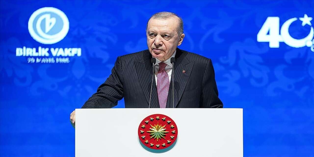 Cumhurbaşkanı Erdoğan'dan gençliğe saldırı vurgusu
