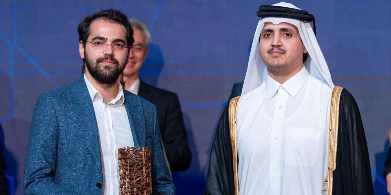 NEÜ’lü akademisyene Katar’dan ödül