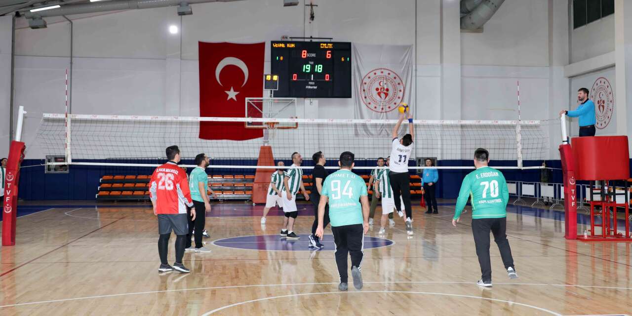 Karatay’da voleybol turnuvası heyecanı başladı