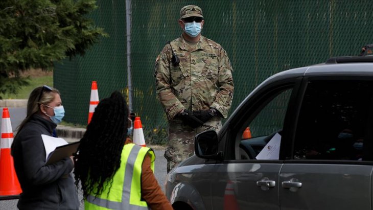 ABD'de karantina emrine uymayan iki ev arkadaşına dijital kelepçe