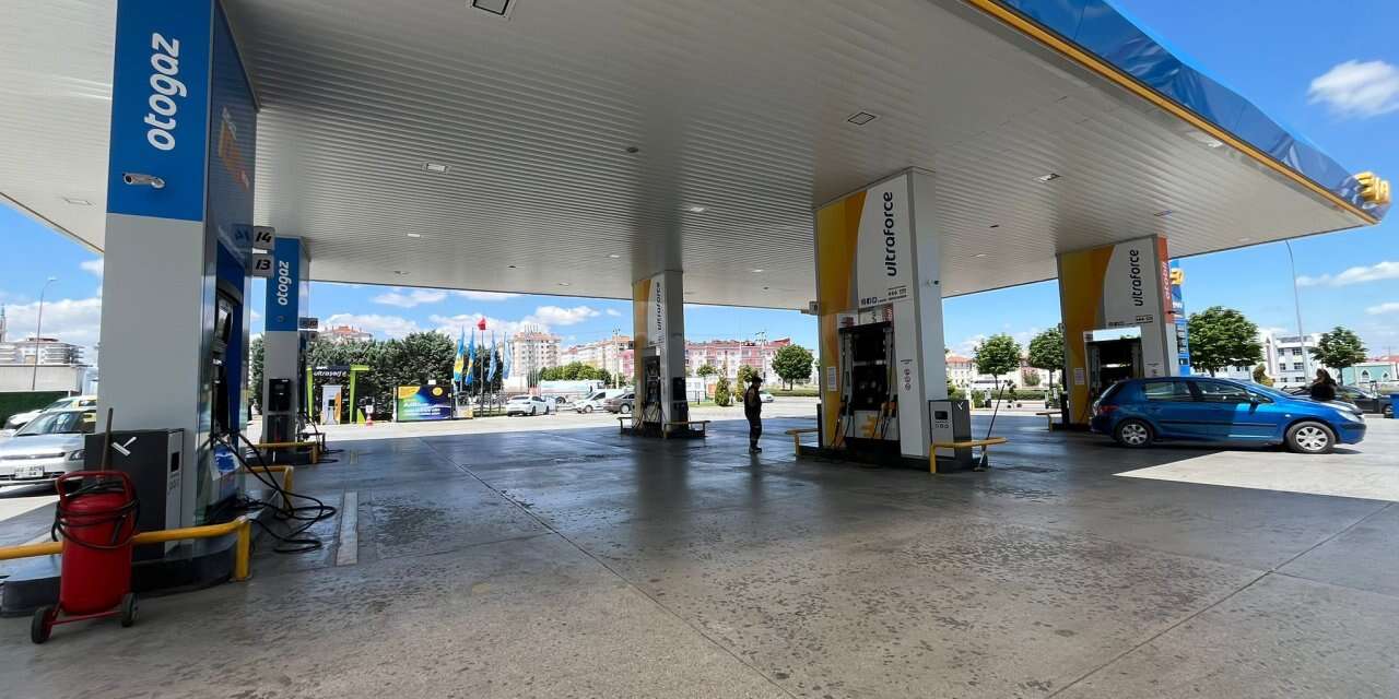 Benzine zam geliyor! Konya’da tabela yine değişecek