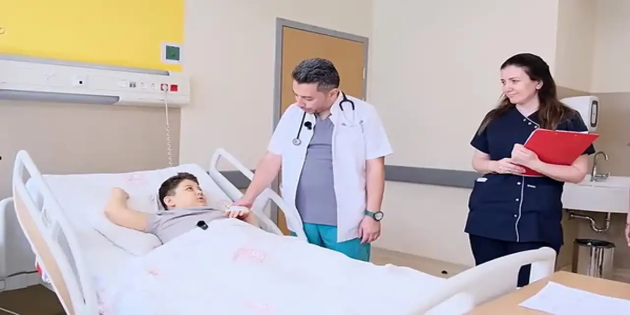 Karın ağrısıyla Mersin’de hastaneye gitti, hayata Konya’da tutundu