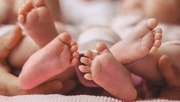 İkiz bebeklere 'Covid' ve 'Corona' ismi koydular