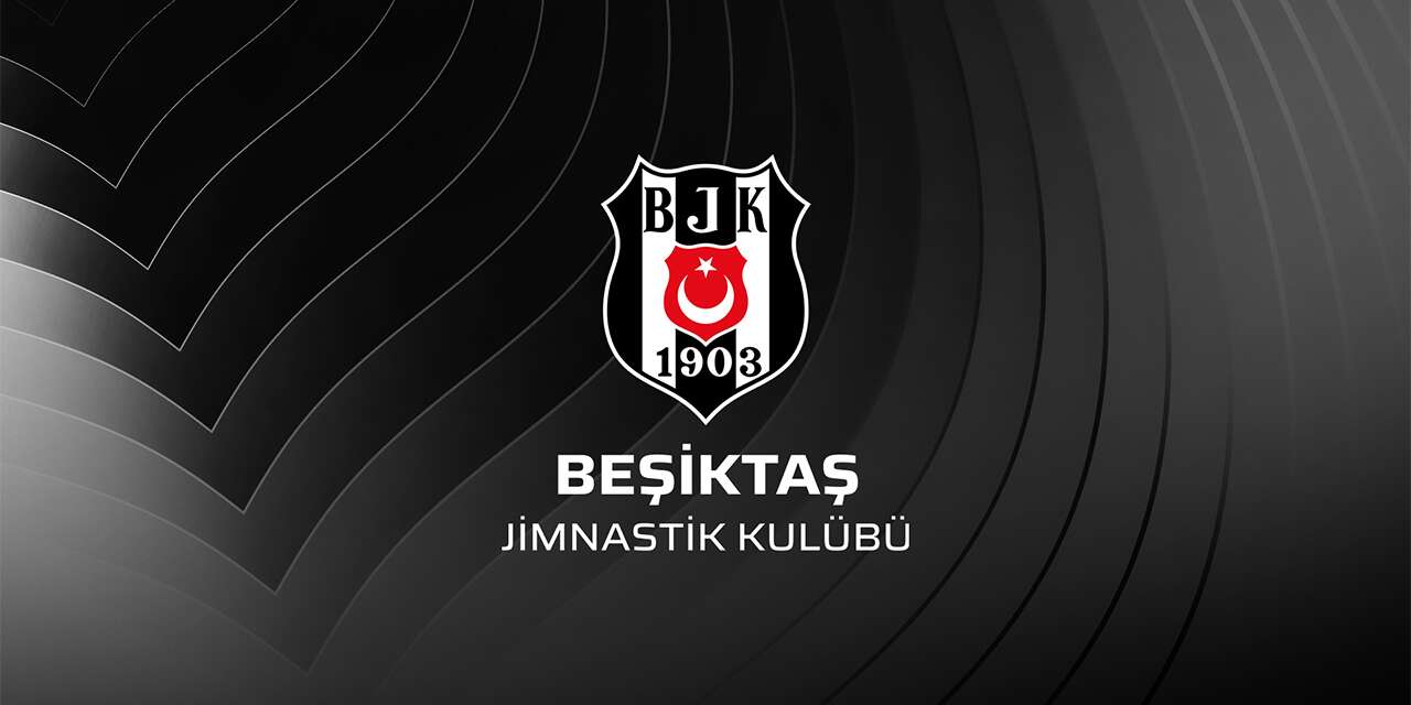 Beşiktaşlı oyuncunun babası trafik kazasında hayatını kaybetti
