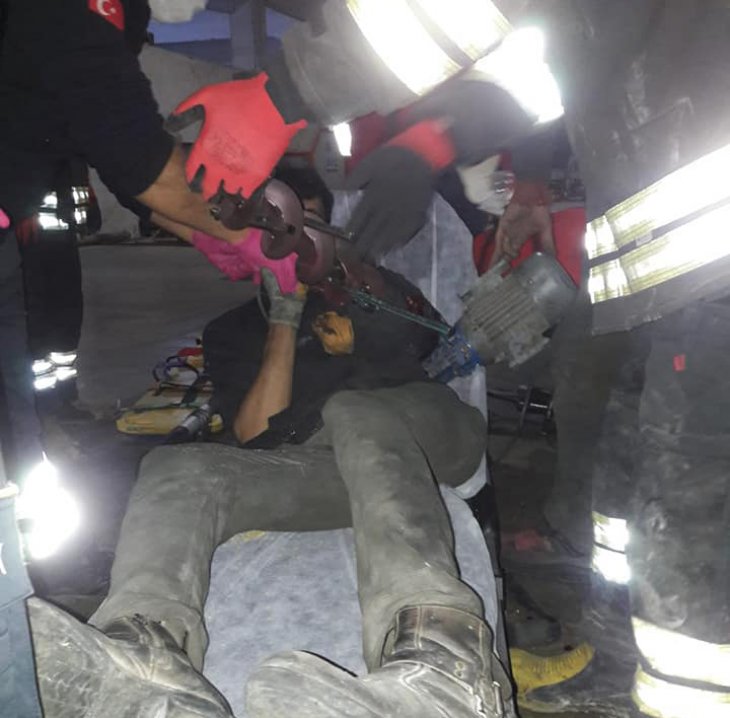 Konya’da iş kazası: Yaralı işçiyi itfaiye kurtardı