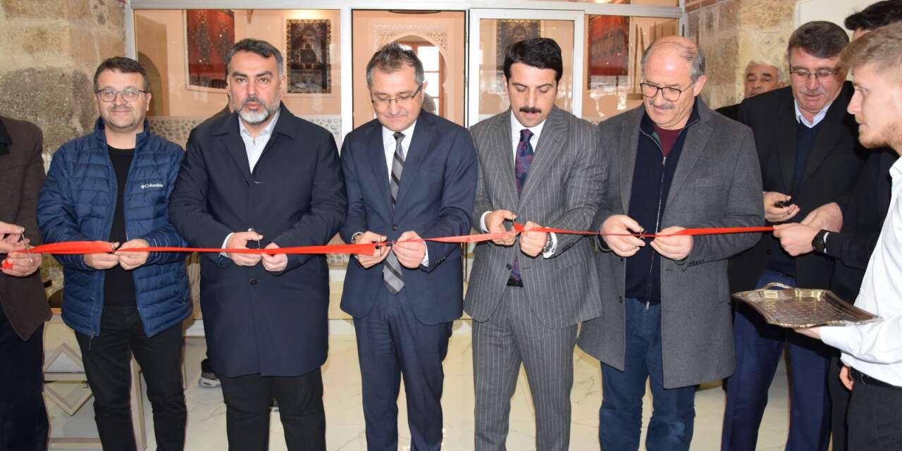 Açılış yapıldı! Konya Karapınar’daki bu kafede yaş sınırı var