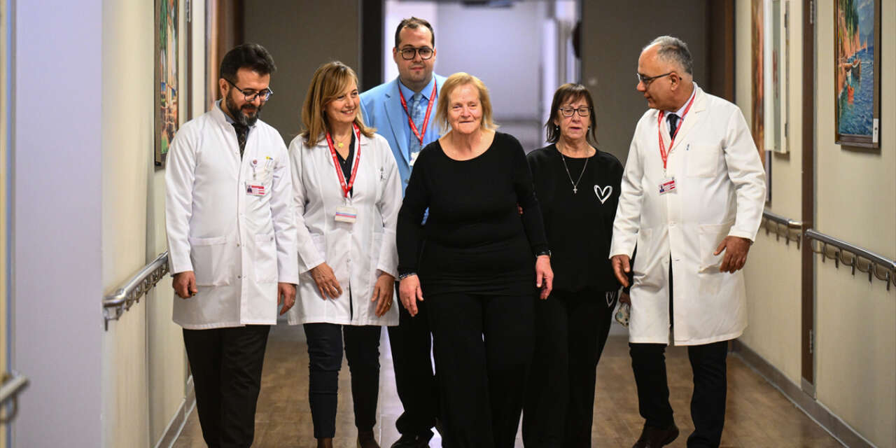 İngiliz hasta Türkiye’nin sağlık üssünde yeniden görmeye başladı